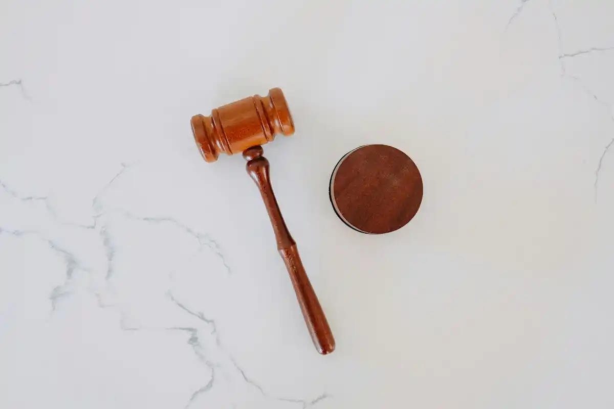 AI for Greek Law Firms: Automate Document Drafting, Client Follow-Ups & Admin
