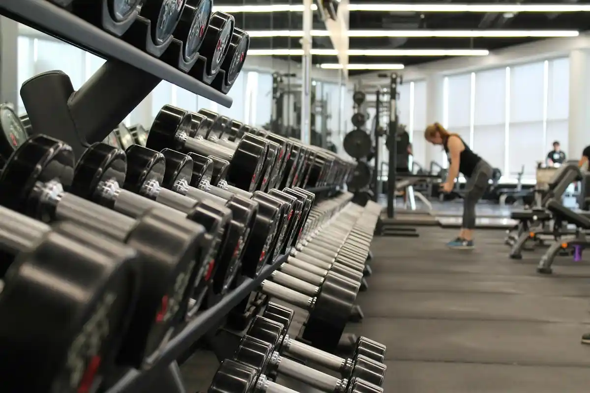 AI for Gyms & Fitness Studios in Greece: Automate Memberships, Bookings & Retention